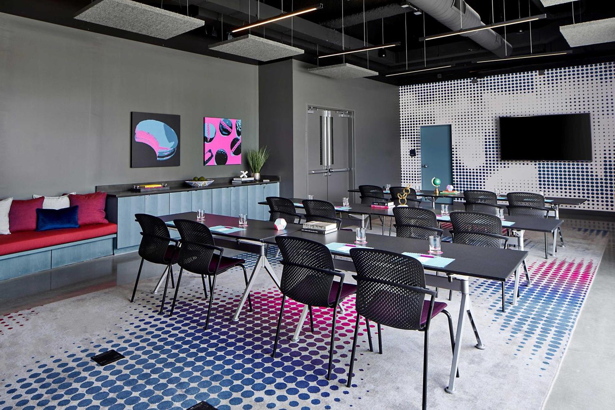 Aloft Chattanooga Hamilton Place Exterior photo