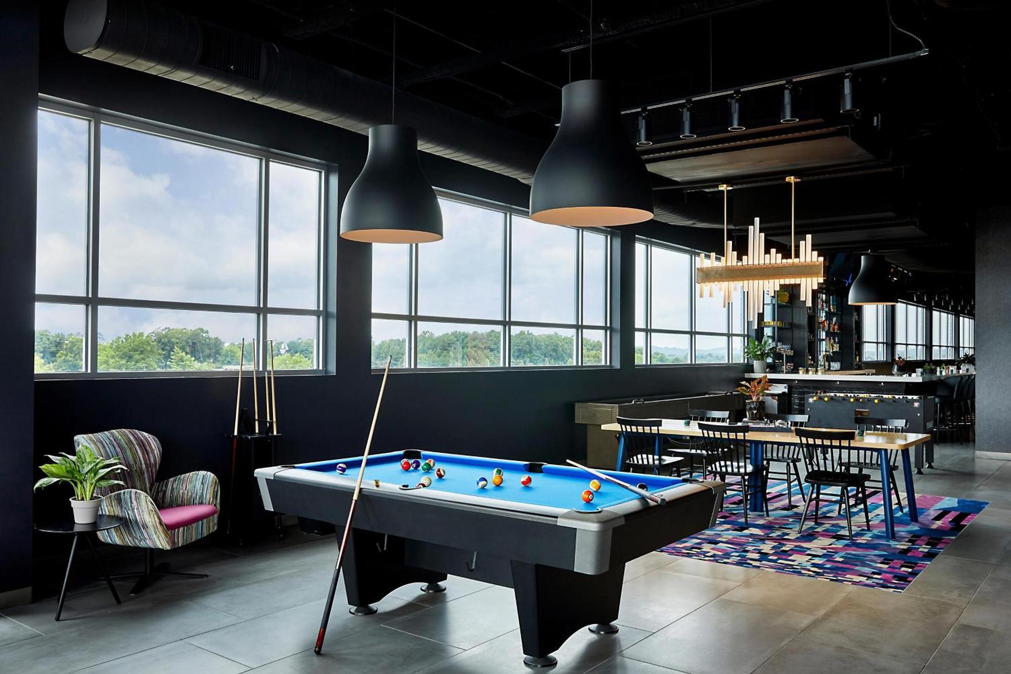 Aloft Chattanooga Hamilton Place Exterior photo